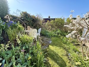 Photo 16- click for photo gallery